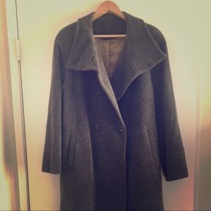 Burberry long coat. AlpacaMohairWoolBlended USA 6.
